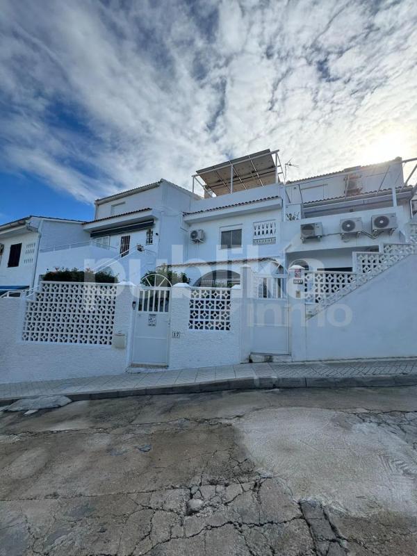 Venta de chalet adosado en Calle Minerva , Torrevieja photo 5
