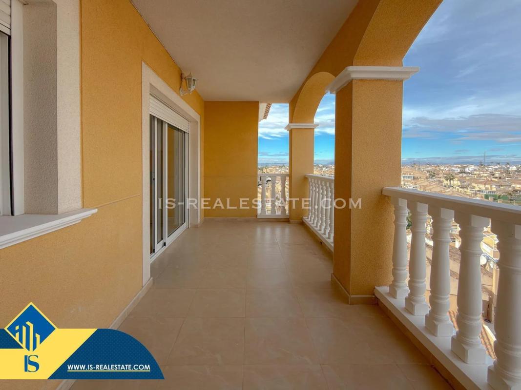 Venta de ático en Barrio Torreblanca, Torrevieja photo 1