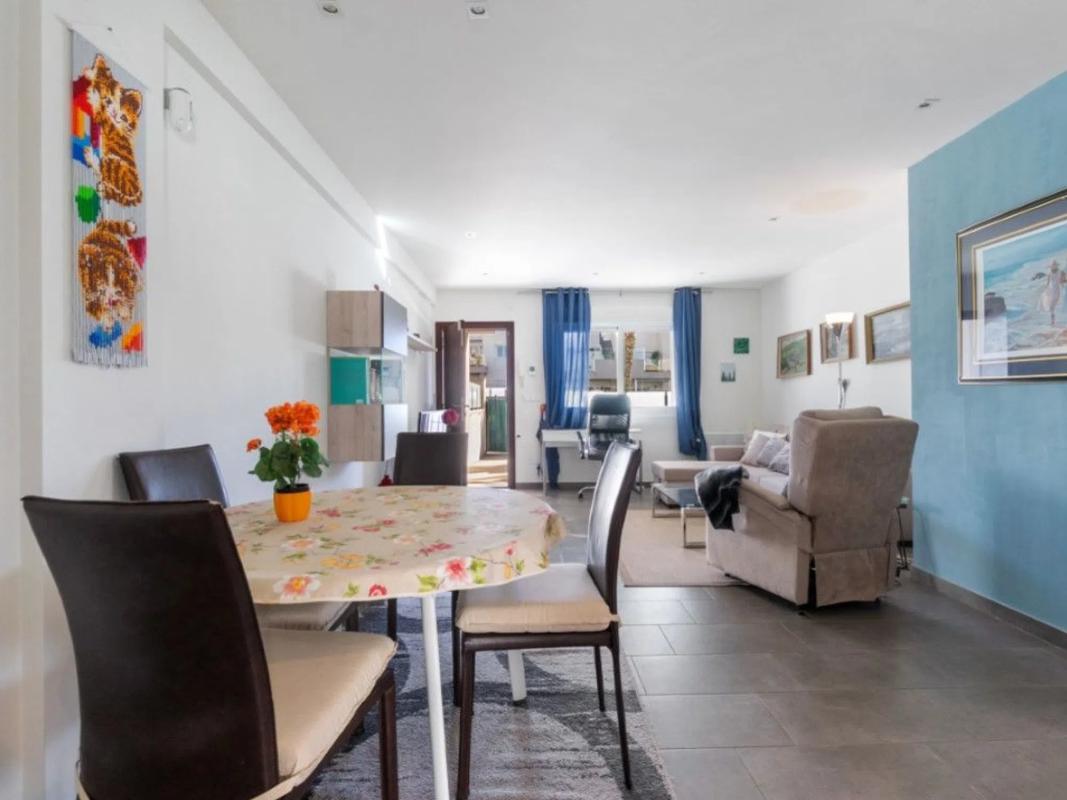 Venta de piso en Calle Rosa Diez Gonzalez, 105, Torrevieja
photo 4