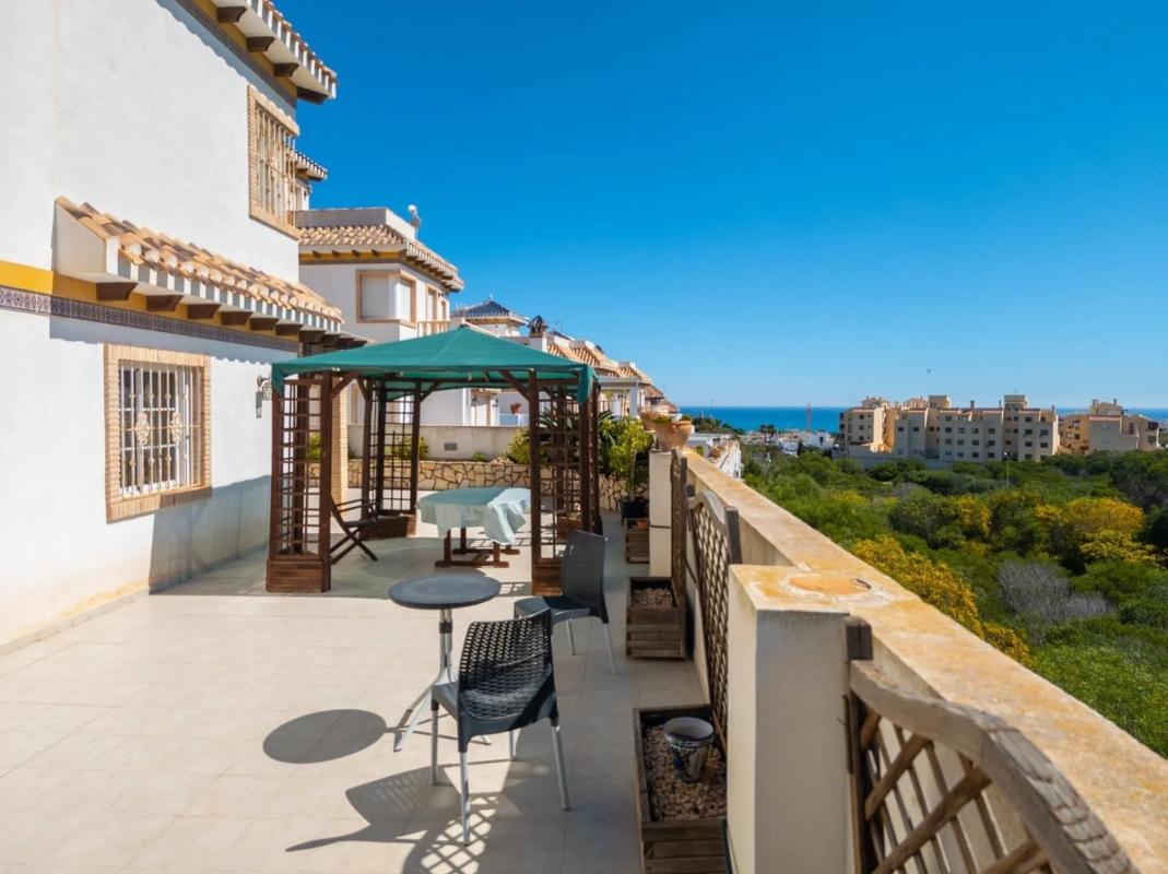 Sprzedaż niezależnego domku jednorodzinnego w  Barrio Torreblanca, Torrevieja photo 2