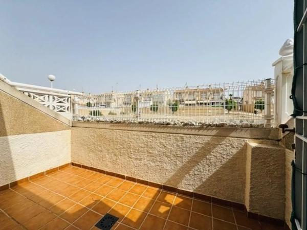 Independent chalet for sale in Barrio Aguas Nuevas, Torrevieja
 photo 2
