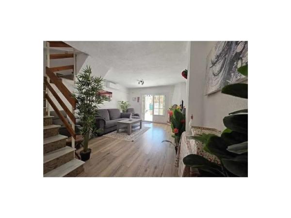 Terraced house for sale at  Calle Doctor Waksman, 55 , Torrevieja photo 2