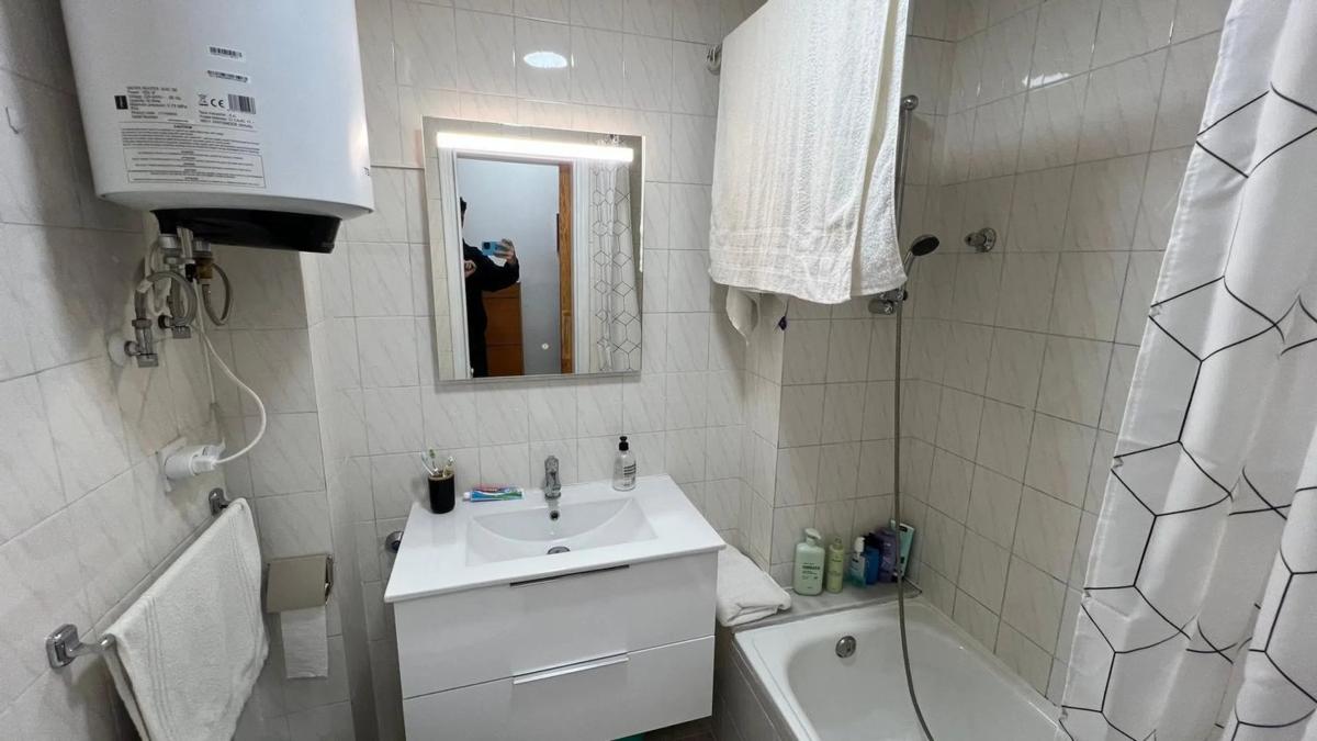 Sale of studio in Calle Paralela Estocolmo, 20, Torrevieja photo 1
