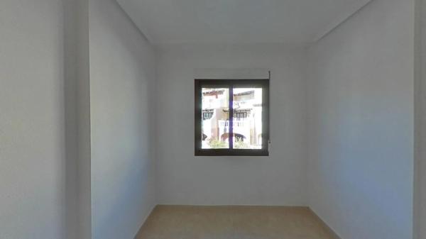 Продажа квартиры на Calle Poeta Rabindranath Tagore, Торревьеха
 photo 4