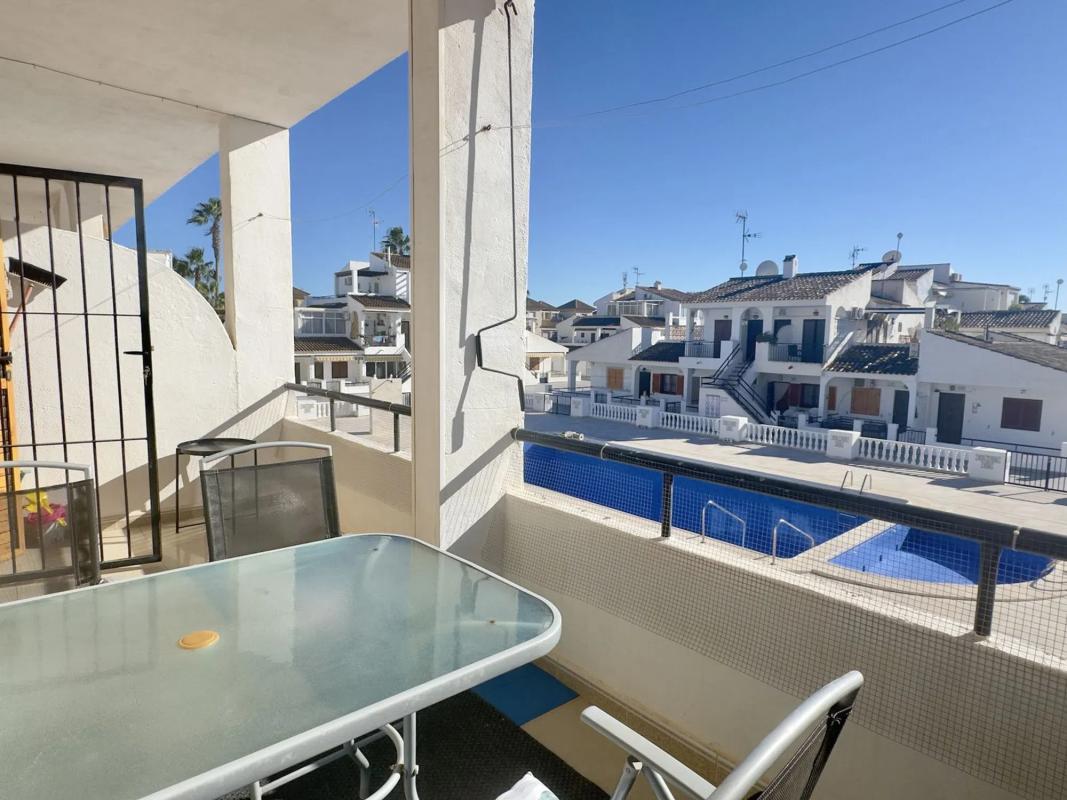 Продажа квартиры на Avenida Paris, 138, Торревьеха
photo 1