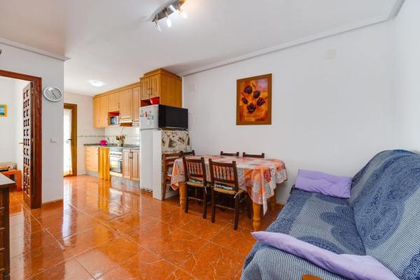 Independent chalet for sale in Plaza del Cóndor, 8, Torrevieja
 photo 3