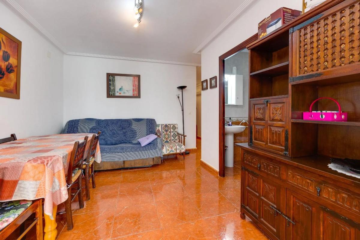 Venta de chalet independiente en Plaza del Cóndor, 8, Torrevieja
 photo 4