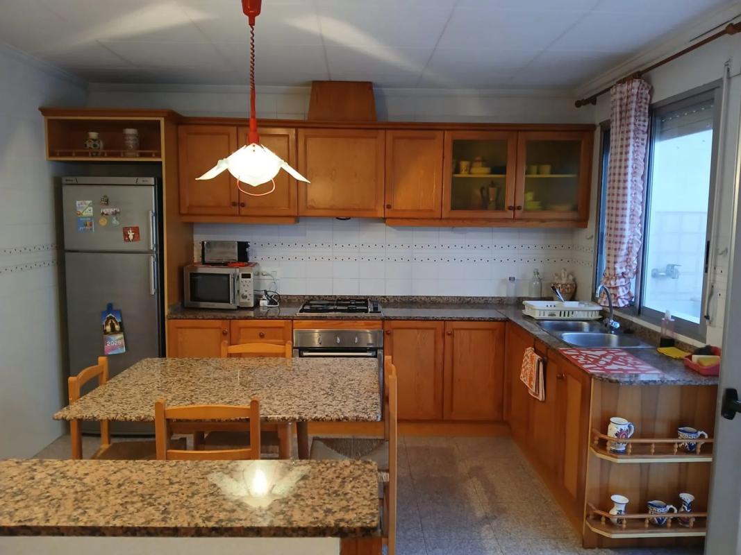 Properties for sale and rent in Spain photo 1