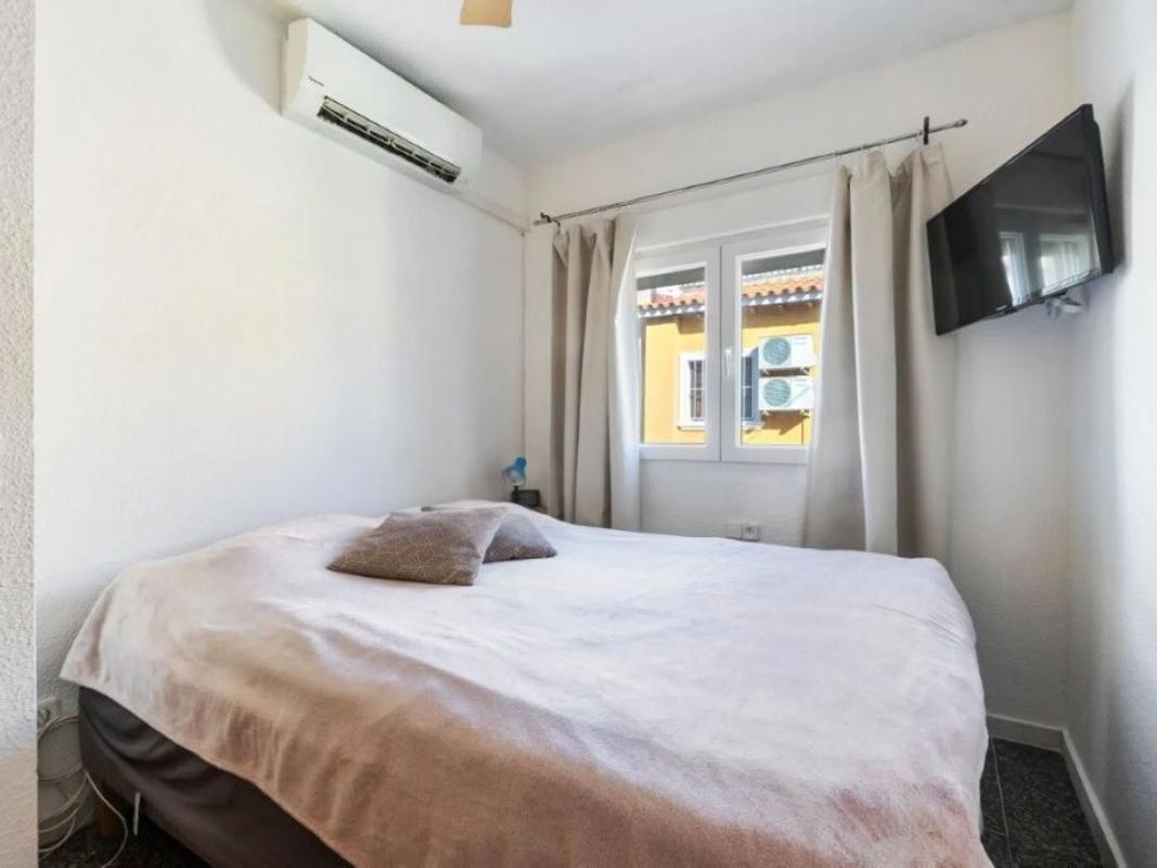 Продажа таунхауса в  Calle Región de Murcia , Торревьеха photo 2