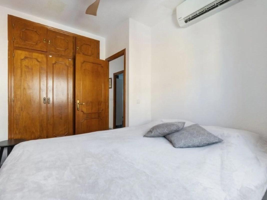 Продажа таунхауса в  Calle Región de Murcia , Торревьеха photo 3