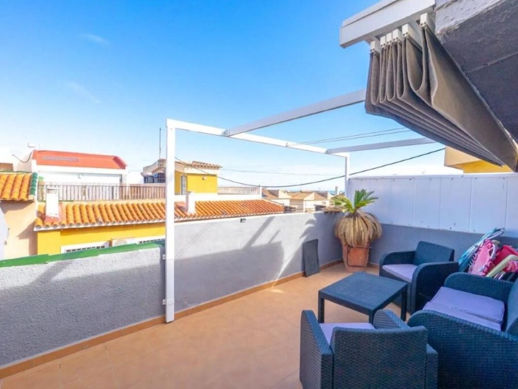 Продажа таунхауса в  Calle Región de Murcia , Торревьеха photo 4