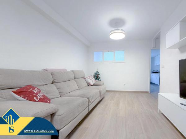 Venta de piso en Barrio Playa de los Locos, Torrevieja
 photo 1