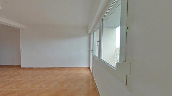 Venta de piso en Avenida Alfredo Nobel, Torrevieja
 photo 1