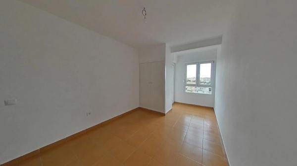 Venta de piso en Avenida Alfredo Nobel, Torrevieja
 photo 3
