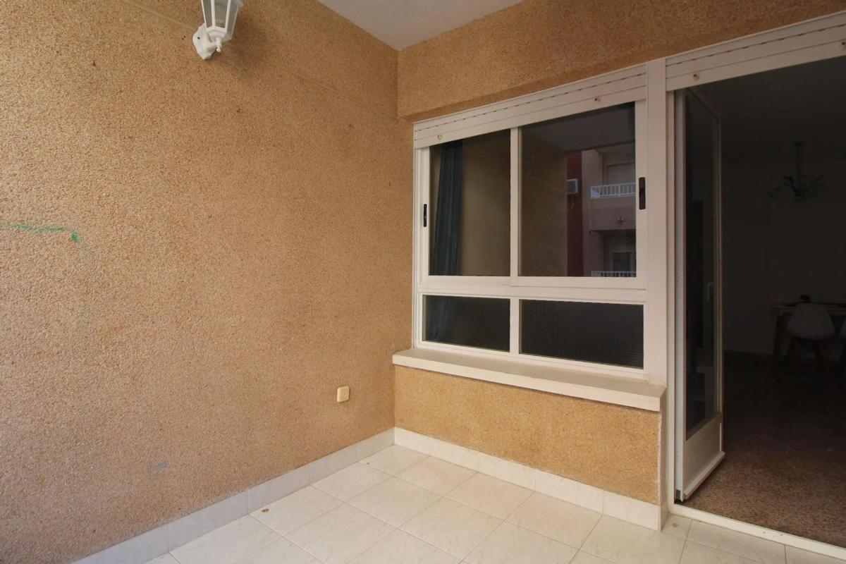 Venta de piso en Calle Mar Baltico, 2, Torrevieja
 photo 2