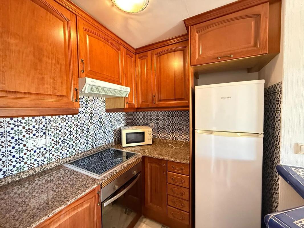 Sprzedaż mieszkania w Avenida Roentgen, 3, Torrevieja
photo 1