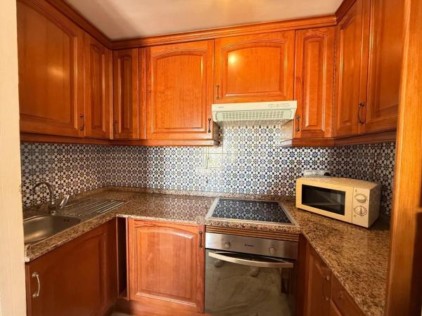 Продажа квартиры на Avenida Roentgen, 3, Торревьеха
thumbnail 1