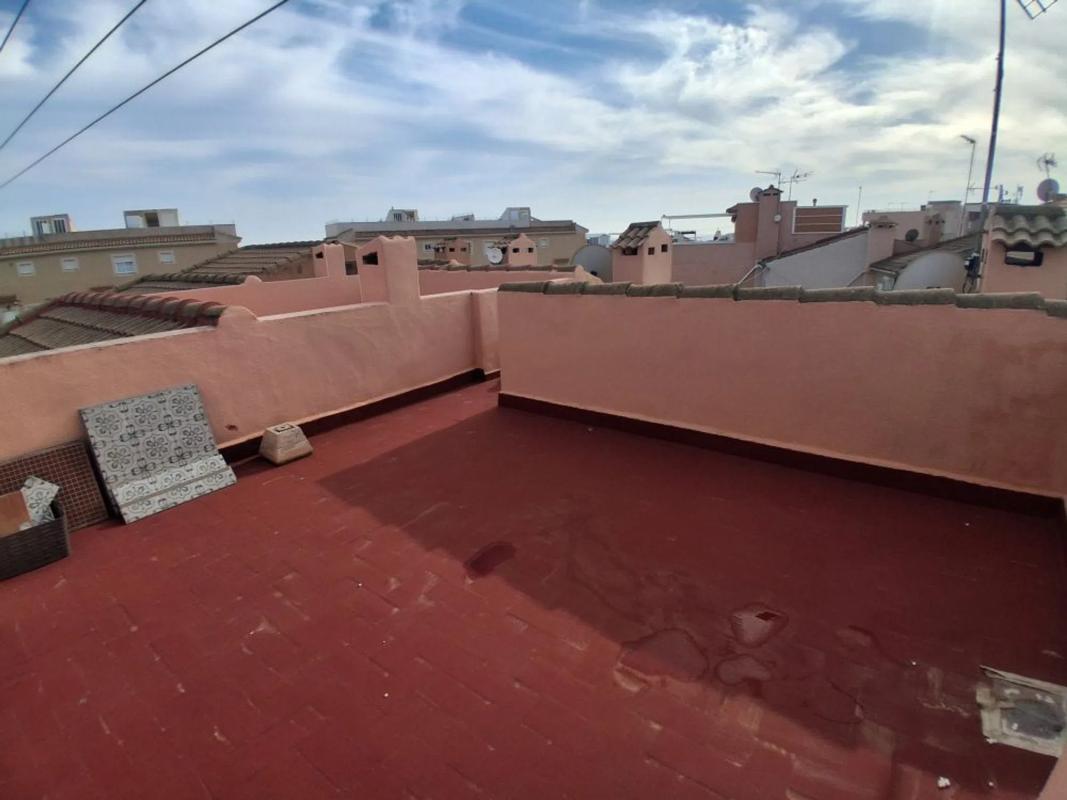Sale of townhouse in CL GENIL , Torrevieja photo 5