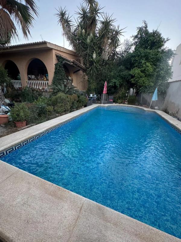 Sprzedaż niezależnego domku jednorodzinnego w Barrio Zona los Frutales, Torrevieja photo 4