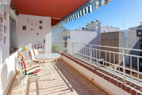 Ático en venta en  Calle Gumersindo s/n, Torrevieja photo 2
