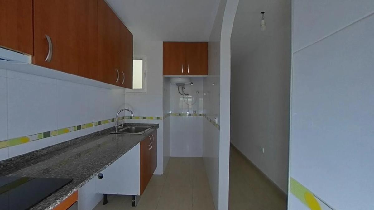 Venta de piso en Calle de Pedro Lorca, Torrevieja
photo 1