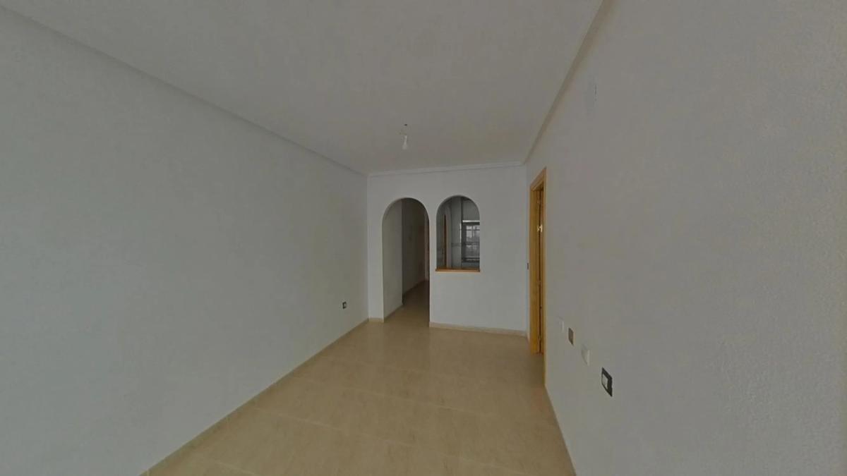 Venta de piso en Calle San Pascual, Torrevieja
 photo 2
