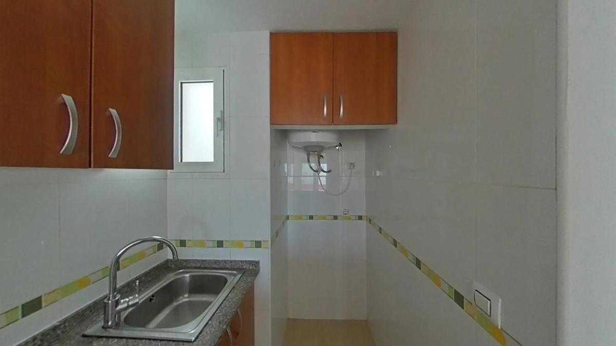 Venta de piso en Calle de Pedro Lorca, Torrevieja
photo 5
