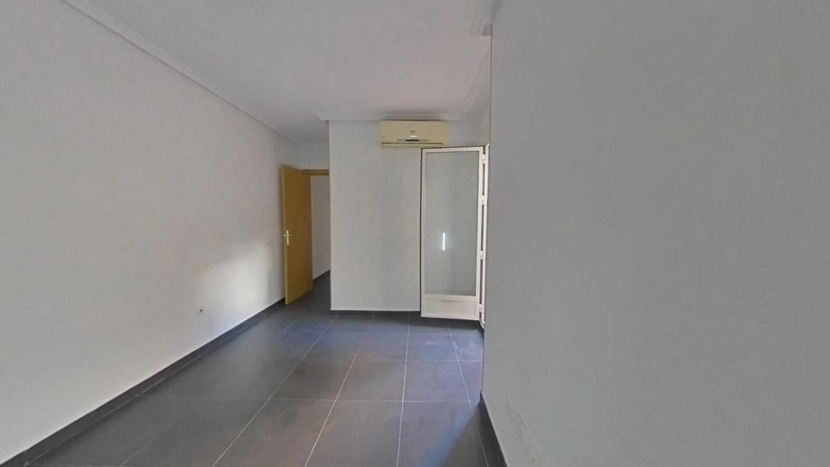 Venta de piso en Calle Radio Murcia, Torrevieja
photo 4