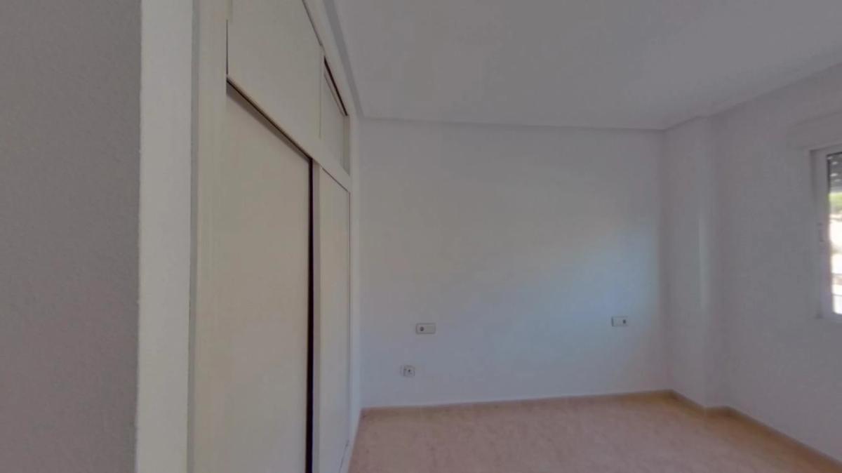 Venta de piso en Calle paris, Torrevieja
photo 5