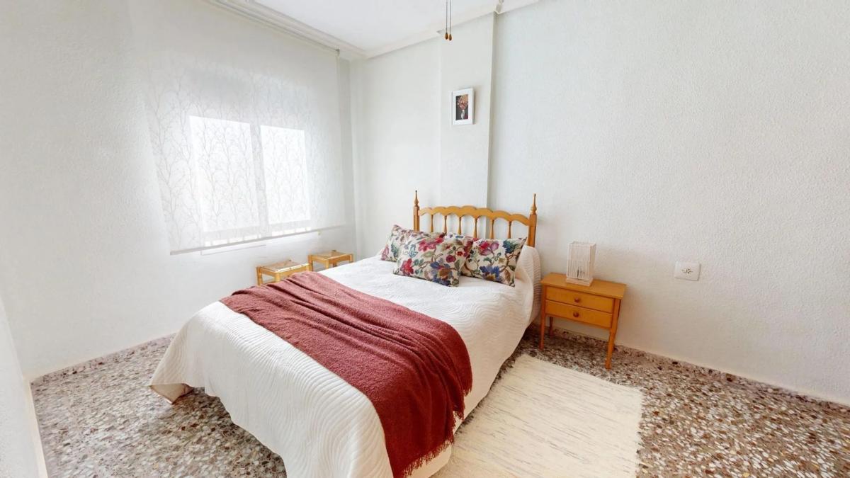 Venta de piso en Barrio Playa del Cura, Torrevieja
photo 1