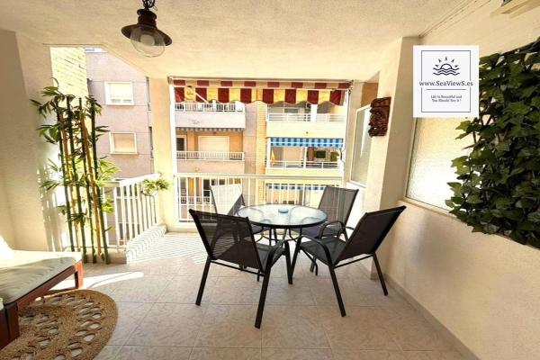 Продажа квартиры на Calle Virgen de la Paloma, 11, Торревьеха
 photo 1