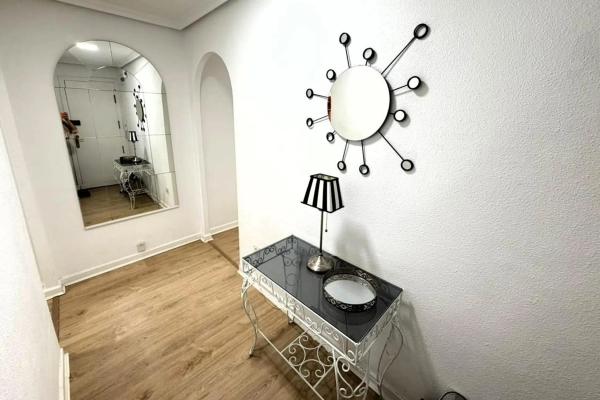 Продажа квартиры на Calle Virgen de la Paloma, 11, Торревьеха
 photo 3