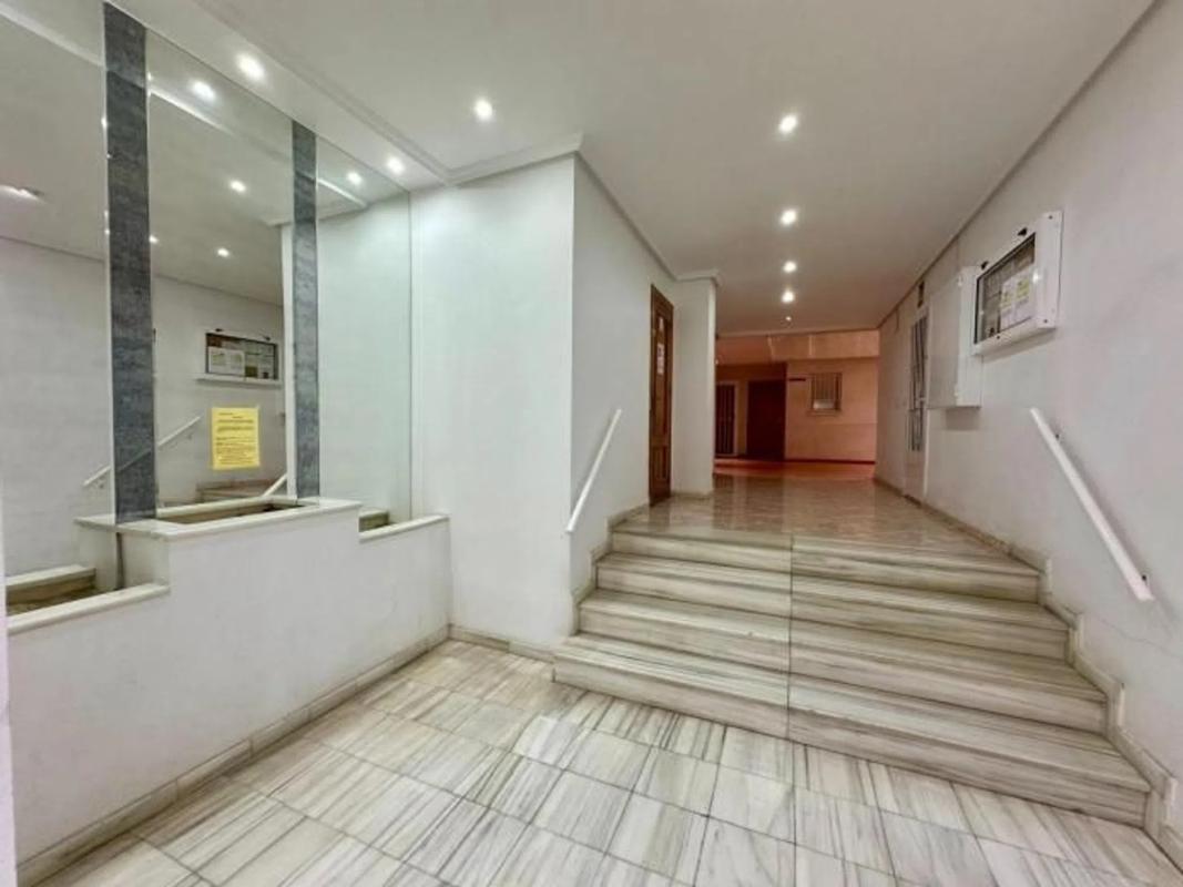 Продажа квартиры на Calle Maestro Francisco Casanovas, Торревьеха
photo 4