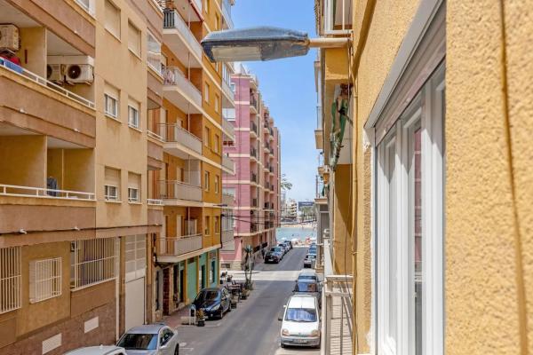 Продажа квартиры на Calle Timonel, 3, Торревьеха
 photo 4