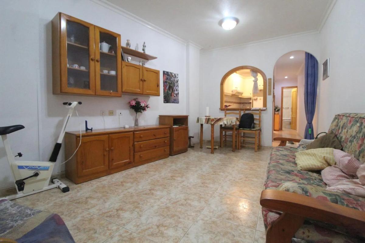 Venta de piso en Calle la Sal, 17, Torrevieja
 photo 2