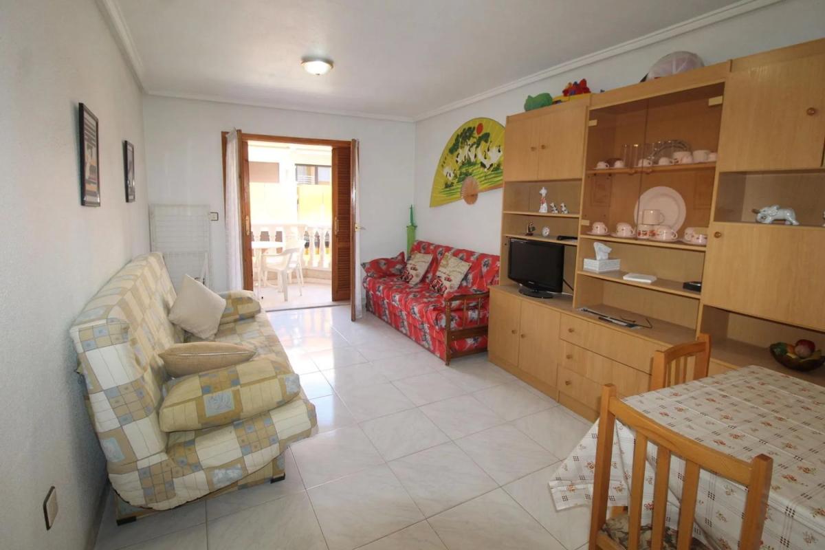 Sale of apartment in Calle Manuel Galián, Torrevieja
 photo 5