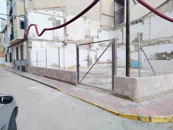 Terreno en calle San Miguel, 2 photo 1