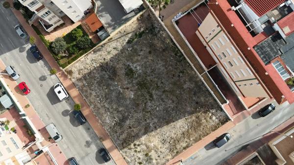 Terreno en calle Maestro Alfonso Marín s/n thumbnail 1