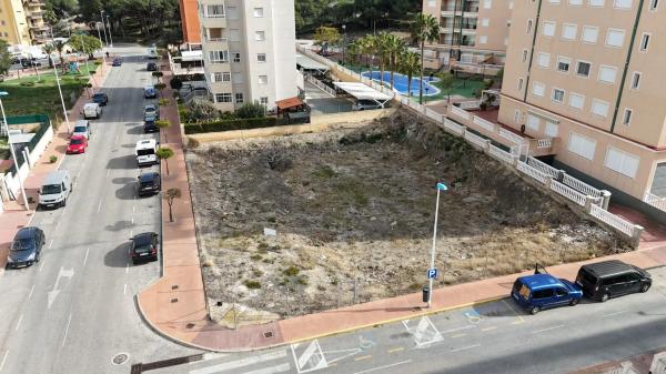 Terreno en calle Maestro Alfonso Marín s/n photo 4