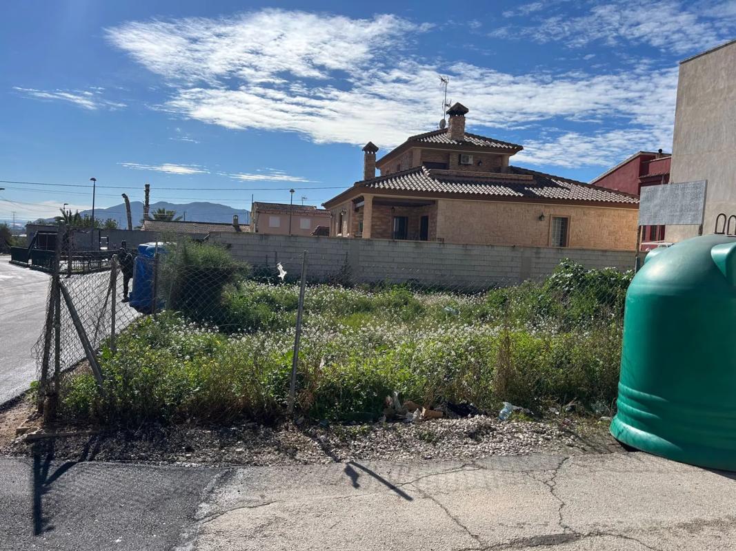 Terreno en venta en Orihuela, Alicante photo 1