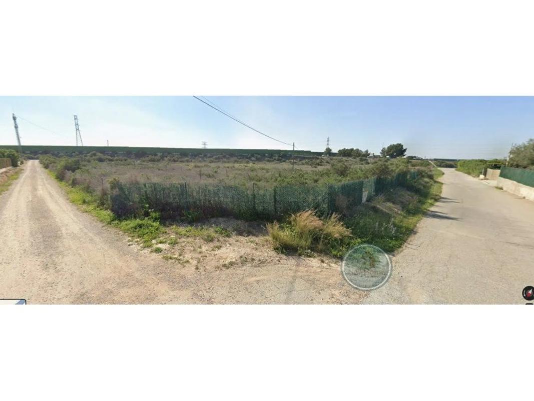 Terreno en venta en Elche / Elx, Alicante photo 2