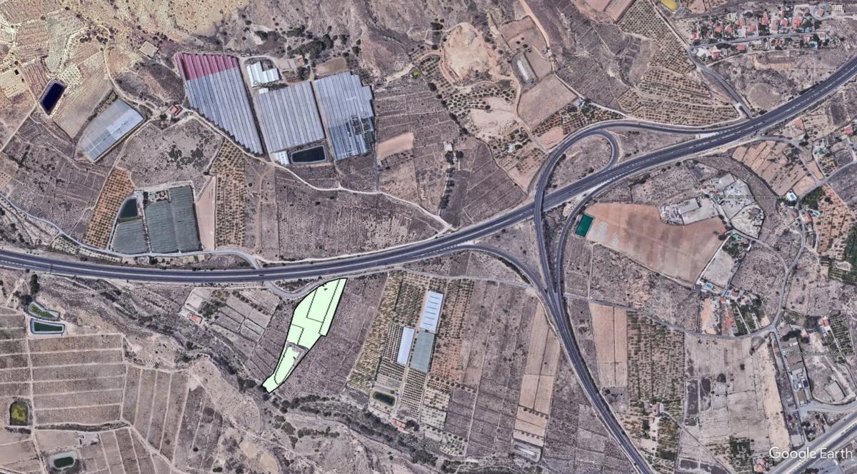 Terreno en venta en Elche / Elx, Alicante photo 3