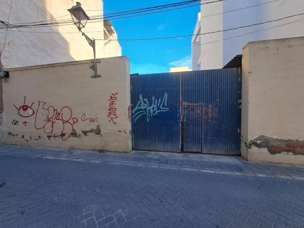 Terreno en venta en Elche / Elx, Alicante photo 3