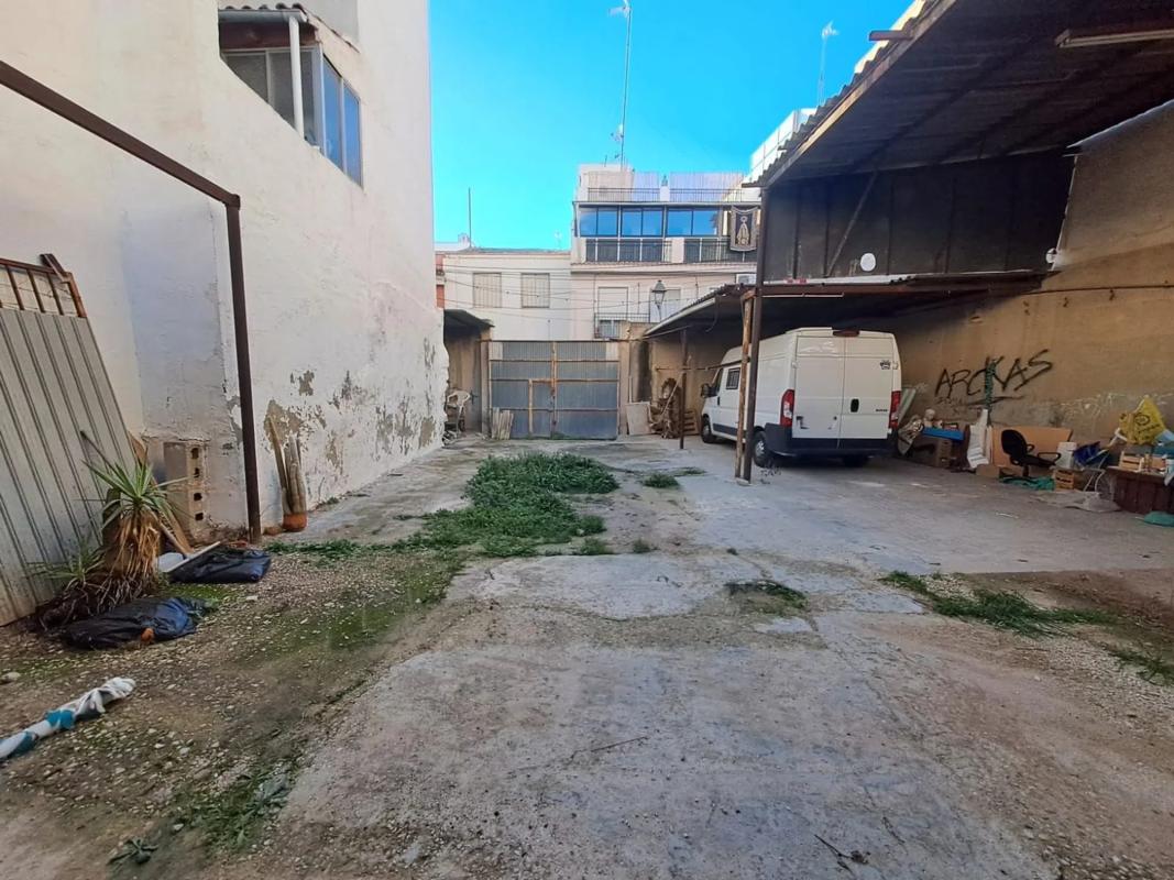 Terreno en venta en Elche / Elx, Alicante photo 4