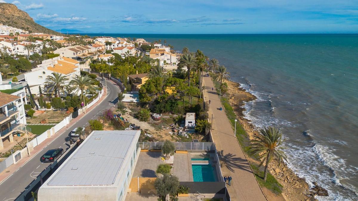Terreno en venta en Santa Pola, Alicante photo 4