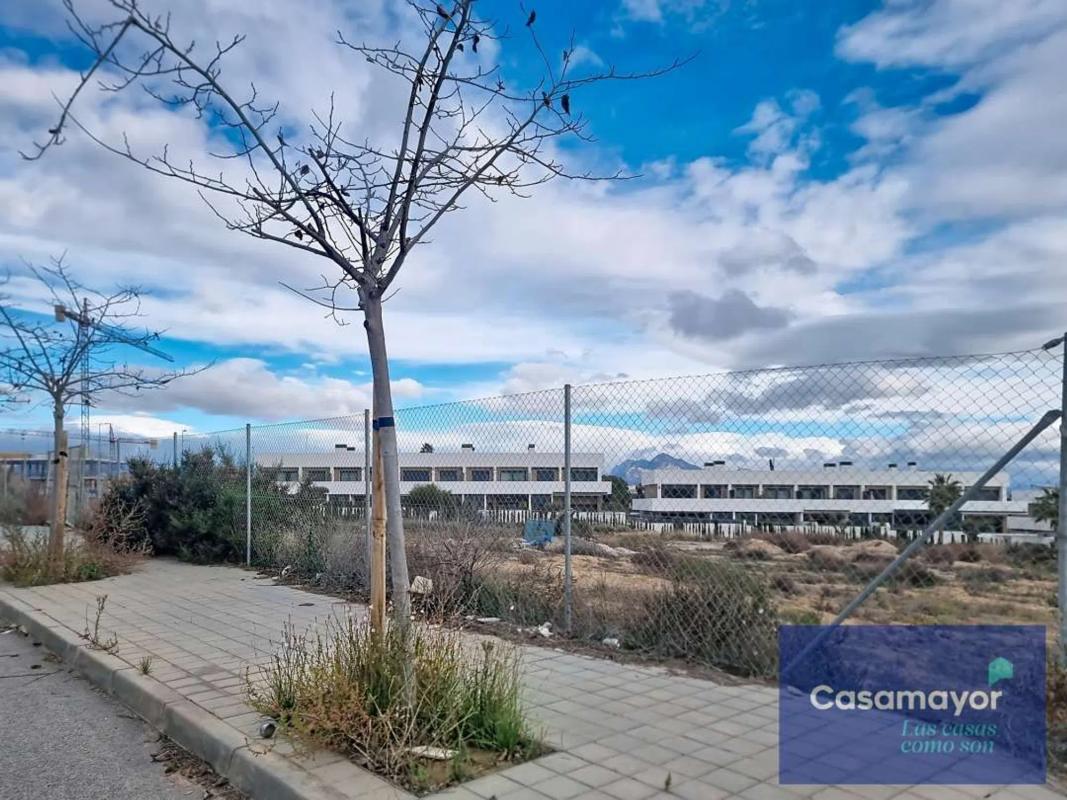 Land for sale in Alicante, Alicante photo 1