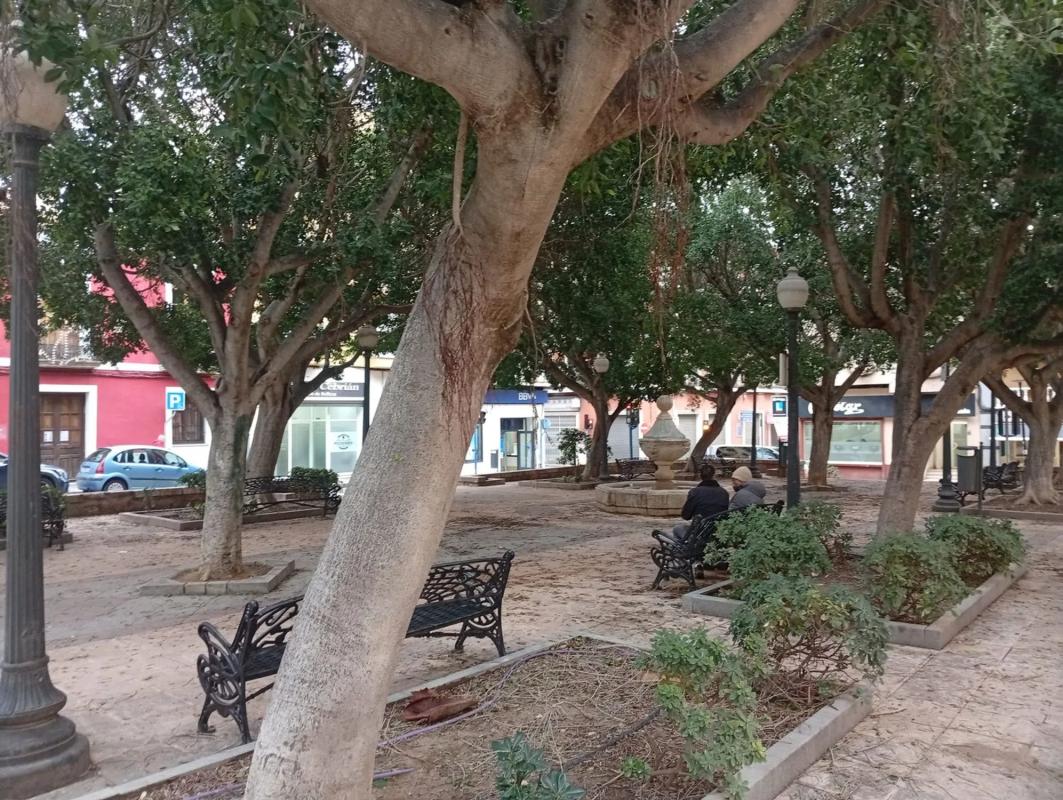 Terreno en venta en Alicante / Alacant, Alicante photo 2