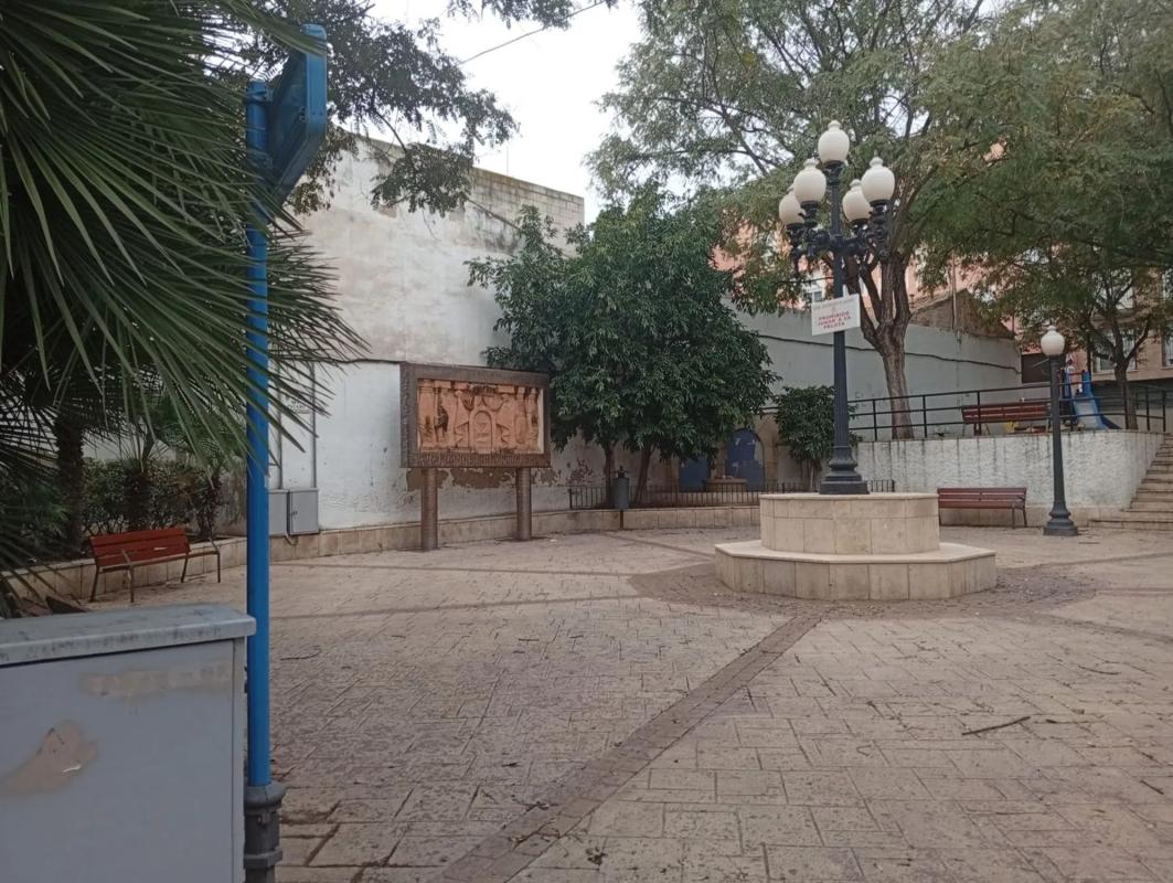 Terreno en venta en Alicante / Alacant, Alicante photo 4
