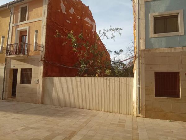 Terreno en calle Mayor photo 4