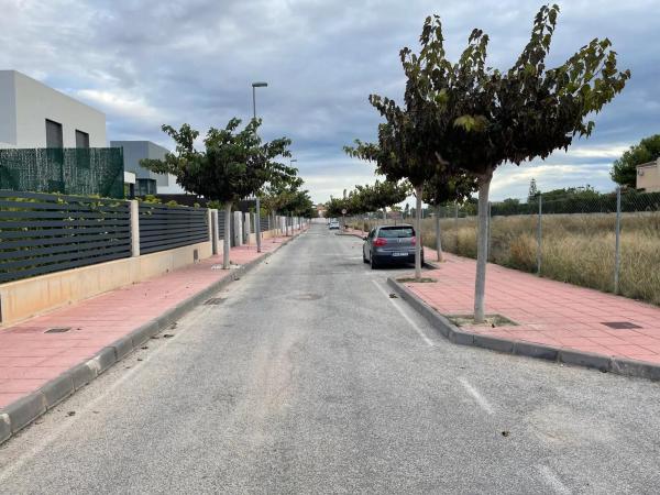 Terreno en calle del Llinsó, 17 photo 1